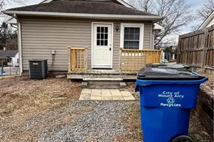 711 South St, Mount Airy, NC 27030 - Photo 12