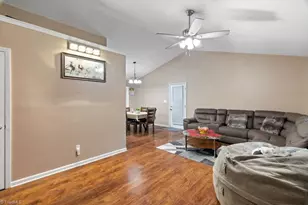 516 John St, Eden, NC 27288 - Photo 4