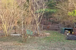 614 Bryant St, Eden, NC 27288 - Photo 14