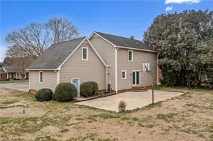 1172 Geneva Albright Rd, Graham, NC 27253 - Photo 34