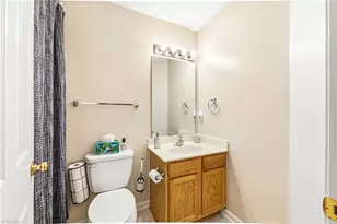 1664 Olivers Crossing Cir, Winston-Salem, NC 27127 - Photo 22