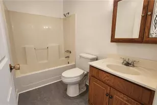 1141 Fieldcrest Rd, Eden, NC 27288 - Photo 8