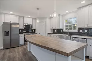 158 Christie Ln, Lexington, NC 27295 - Photo 2