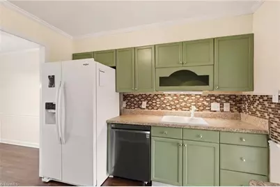 4822 Tower Road #C, Greensboro, NC 27410 - Photo 12