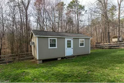 6148 Brinkley Park Drive, Belews Creek, NC 27009 - Photo 22