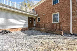 301 Jones St, Graham, NC 27253 - Photo 38
