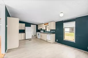 1030 Cloud Land Cir, Westfield, NC 27053 - Photo 6