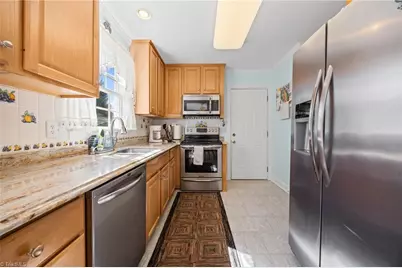 8092 Oak Creek Drive, Stokesdale, NC 27357 - Photo 14