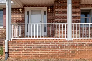 120 Skyline Dr, Elkin, NC 28621 - Photo 10