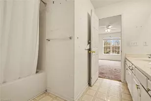 165 Cameron Way Cir, Winston-Salem, NC 27103 - Photo 22