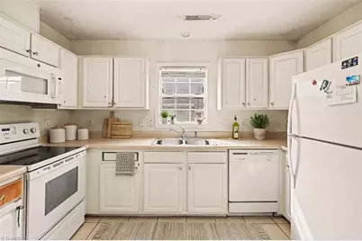 165 Cameron Way Circle, Winston-Salem, NC 27103 - Photo 12