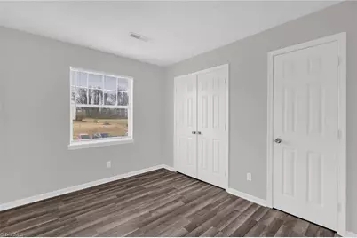 511 Mystic Drive #E, Greensboro, NC 27406 - Photo 24