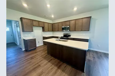 197 Candytuft Court, Lexington, NC 27295 - Photo 2