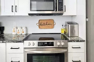 3650 Sunset Hollow Dr, High Point, NC 27265 - Photo 6