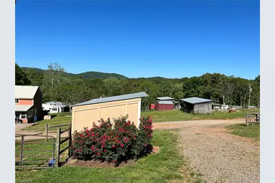 105 Filly Trail, Statesville, NC 28625 - Photo 4