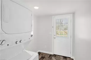 703 Park Ave, Greensboro, NC 27405 - Photo 32