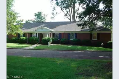 2670 Grosvenor Place, Winston-Salem, NC 27106 - Photo 1