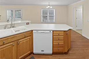 2194 Pine Creek Ridge, Asheboro, NC 27205 - Photo 24