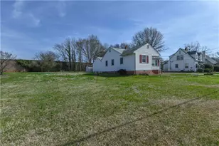 416 Greenwood Dr, High Point, NC 27262 - Photo 34