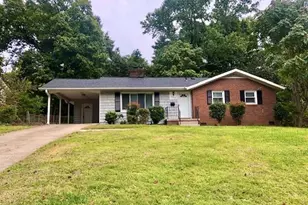 725 Ashview Dr, Winston-Salem, NC 27103 - Photo 1