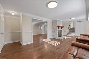 4902 Forest Oaks Dr, Greensboro, NC 27406 - Photo 26