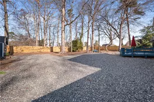 4902 Forest Oaks Dr, Greensboro, NC 27406 - Photo 36