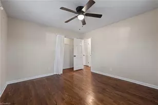 4902 Forest Oaks Dr, Greensboro, NC 27406 - Photo 24