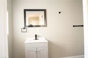 204 Northview St, High Point, NC 27260 - Photo 10