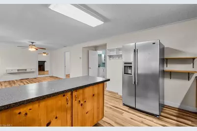 9185 US Highway 220 Bus N, Randleman, NC 27317 - Photo 12