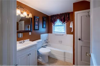 520 Gales Avenue, Winston-Salem, NC 27103 - Photo 32