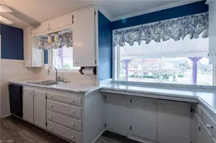 520 Gales Ave, Winston-Salem, NC 27103 - Photo 10