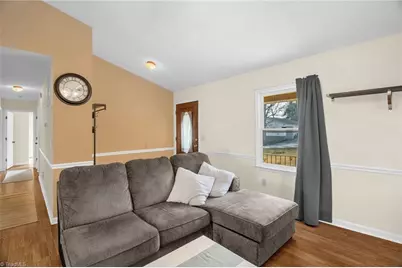 123 Rocky Knoll Circle, Greensboro, NC 27406 - Photo 8