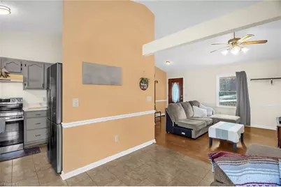 123 Rocky Knoll Circle, Greensboro, NC 27406 - Photo 10