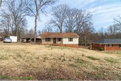 123 Rocky Knoll Circle, Greensboro, NC 27406 - Photo 2