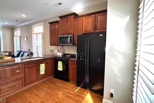 624 N Elm St, Greensboro, NC 27401 - Photo 8