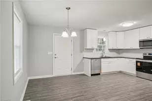 728 Ben Ct, Burlington, NC 27253 - Photo 8