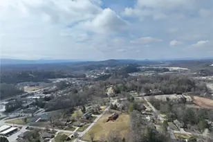 720 Woodland Blvd, Wilkesboro, NC 28697 - Photo 44