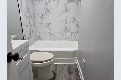 912 Friendly Road, Eden, NC 27288 - Photo 10