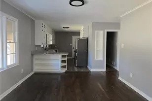 912 Friendly Rd, Eden, NC 27288 - Photo 6