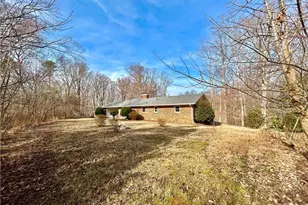 240 Oakcrest Dr, Madison, NC 27025 - Photo 4