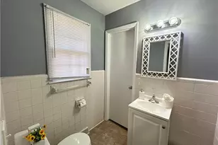 240 Oakcrest Dr, Madison, NC 27025 - Photo 16