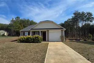 125 Delia Run, Madison, NC 27025 - Photo 1
