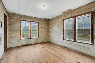 3470 Old Bachelor Creek Rd, Seagrove, NC 27341 - Photo 8