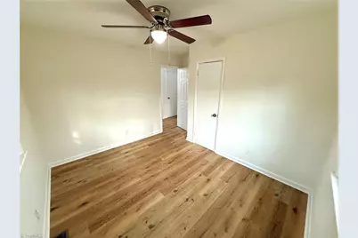 2010 Sharonbrook Drive, Greensboro, NC 27405 - Photo 22