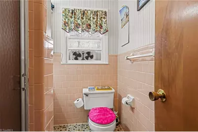 1729 S Scales Street, Reidsville, NC 27320 - Photo 12