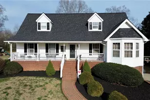 4003 Daisy Dr, Hamptonville, NC 27020 - Photo 1