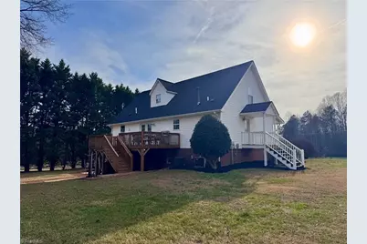 4003 Daisy Drive, Hamptonville, NC 27020 - Photo 4