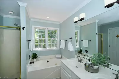 5888 Cottonwood Lane, Winston-Salem, NC 27103 - Photo 22