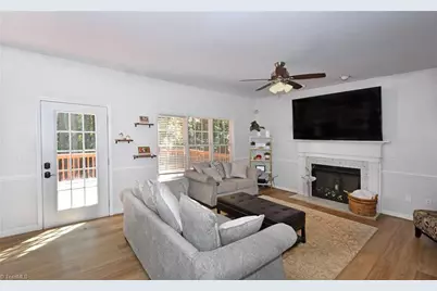 5888 Cottonwood Lane, Winston-Salem, NC 27103 - Photo 10
