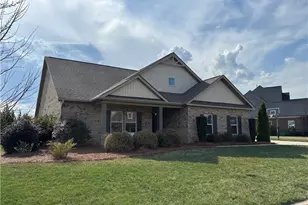 3242 Waterford Glen Ln, Clemmons, NC 27012 - Photo 1